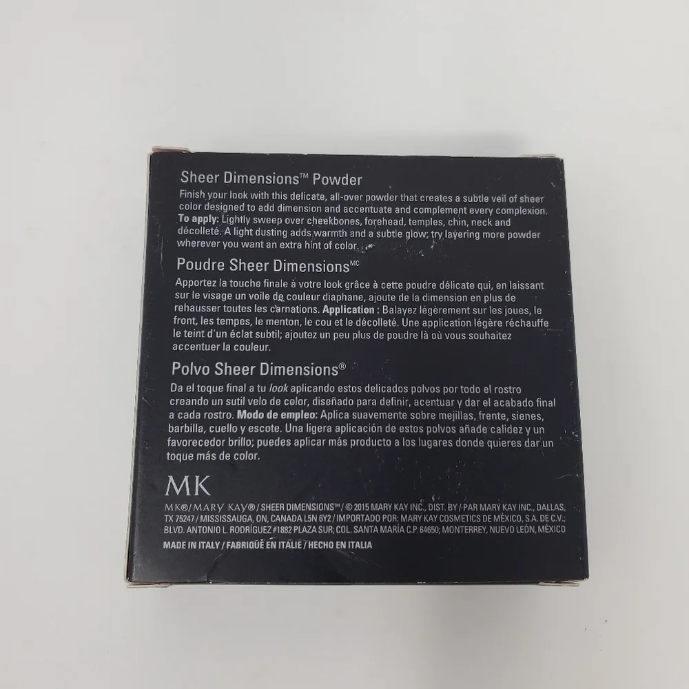 NIB Mary Kay Sheer Dimensions Powder- Lace